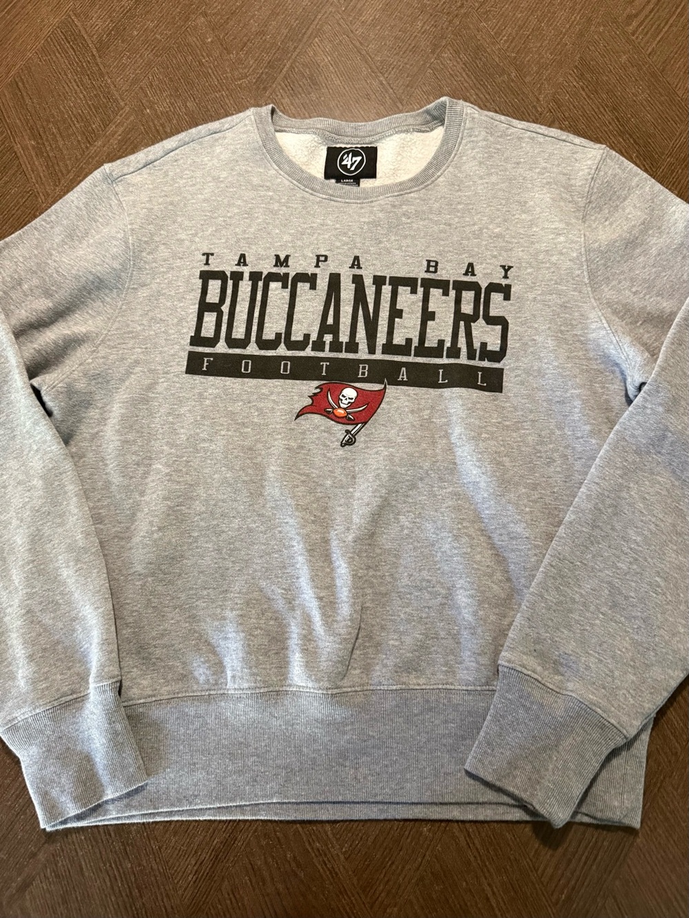 Women’s 47 Tampa Bay Buccaneers Heather Gray Crewneck with Red/Black Logo